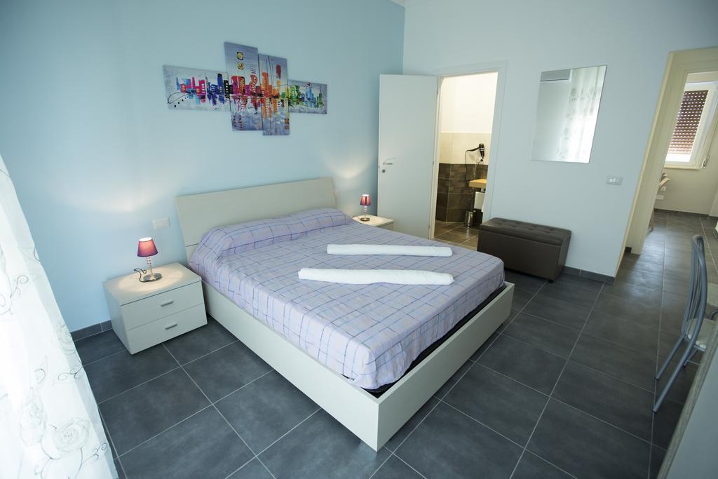 Guest House Cefalu Suites