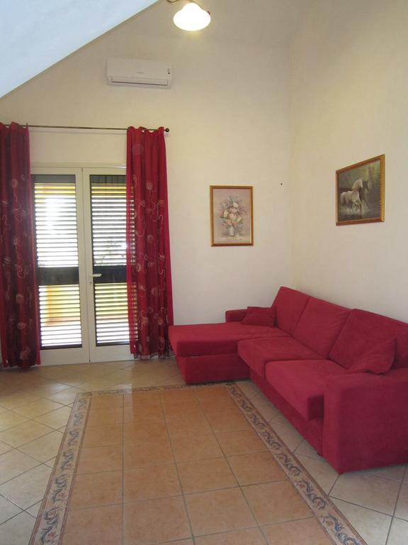 M&r Apartment Cefalù