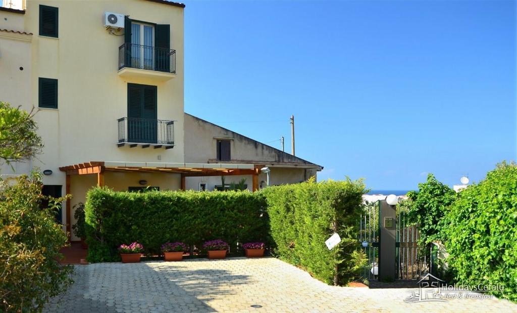 Bed & Breakfast Holidays 3*