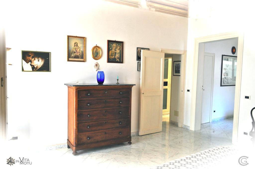 Domus Osterio Magno Apartment *