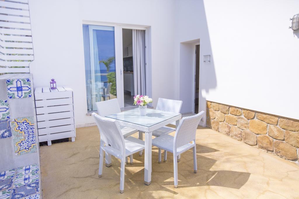 A Tonnara Guest house 2*