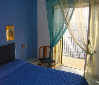 Hotel Le Del Girasole Abc *