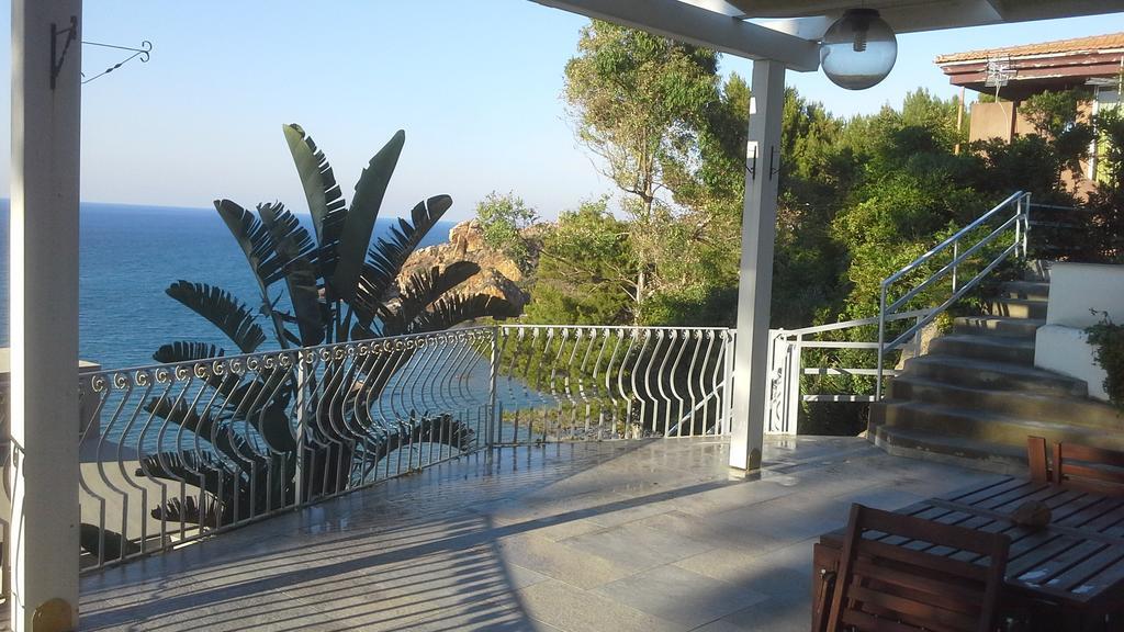 Cali Vista Mare Villa *