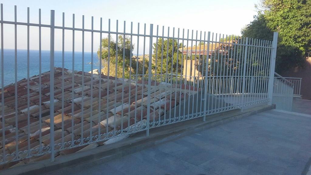 Cali Vista Mare Cefalu