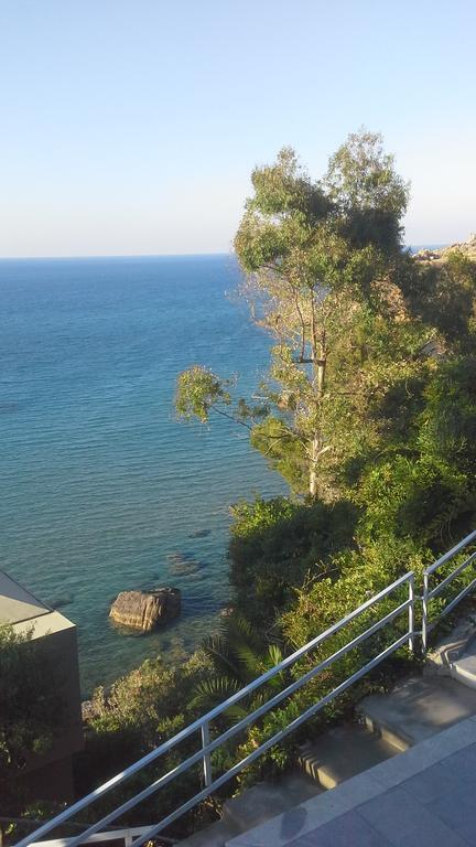 Cali Vista Mare Villa