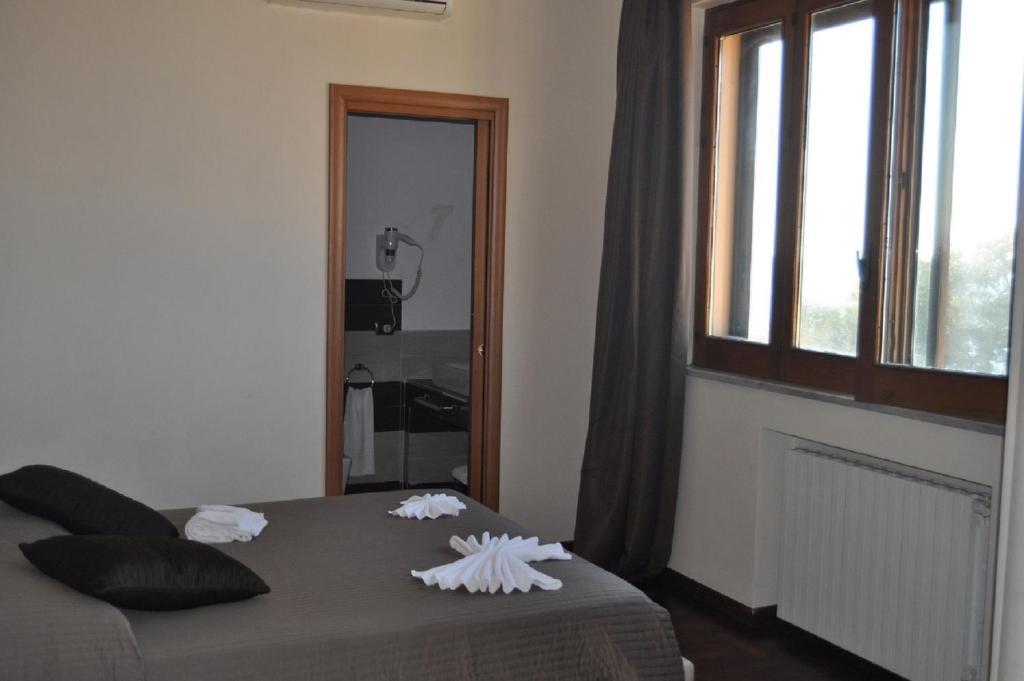 Bed & Breakfast Cerniglia 3*
