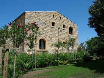 Agriturismo Cefalu Guest House Villa