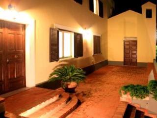Bouganville Bed & Breakfast 3*