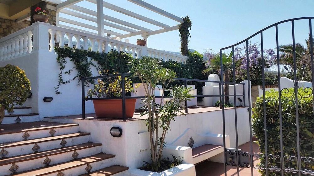 Cerniglia Bed & Breakfast 3*