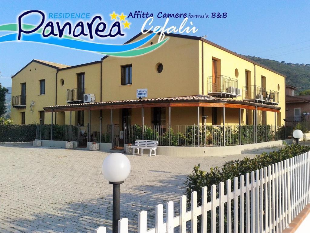 Acomodação com café da manhã  Panarea Cefalù