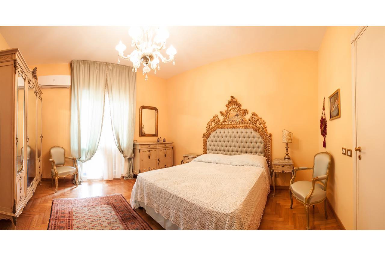Il Pino E La Rosa * Cefalù