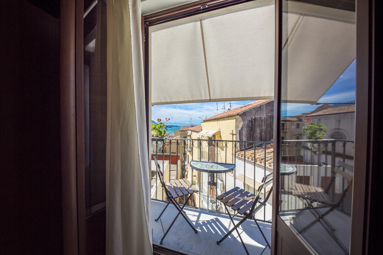 Guest house In Blu Cefalu