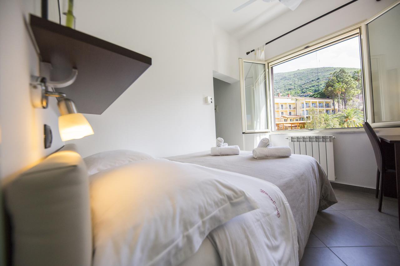 Bouganville 3*