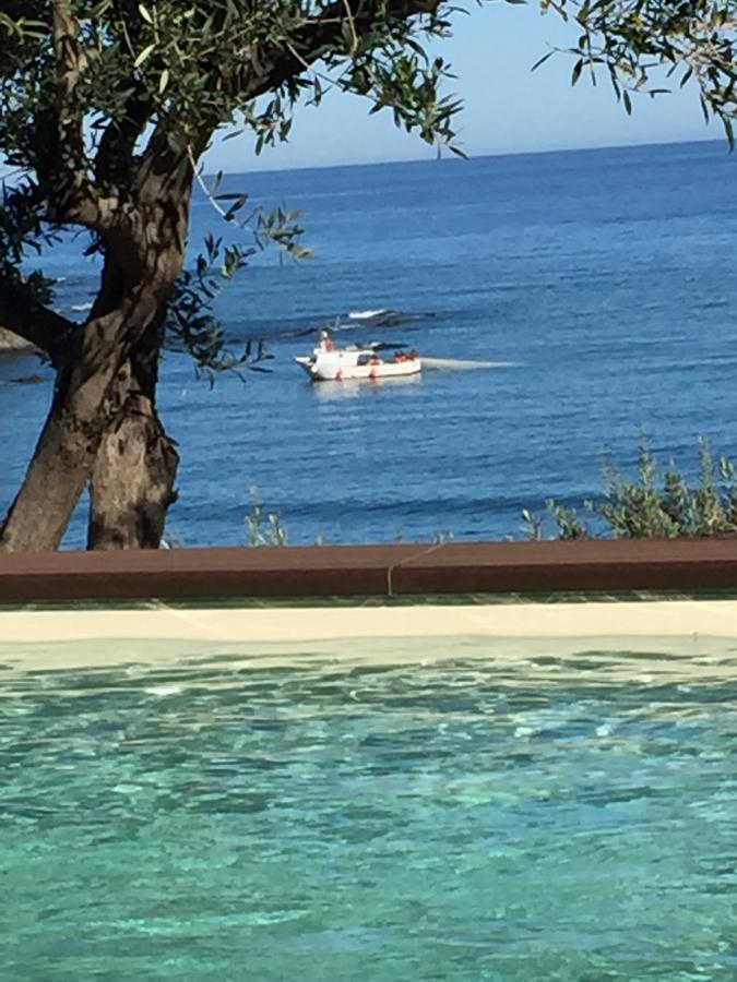 Ogliastro Sul Mare * Cefalu