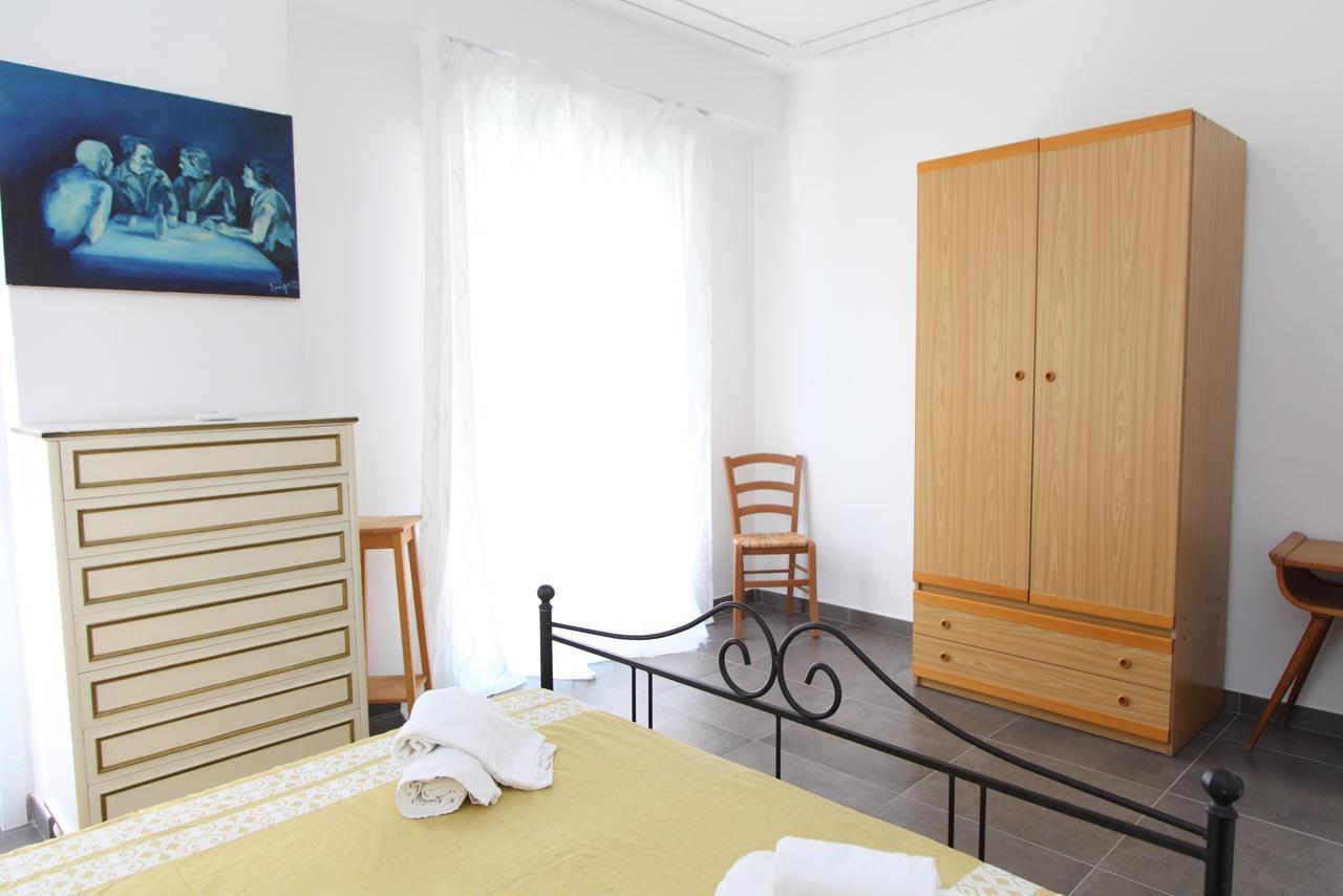 Family House - By Vacation Service Cefalù