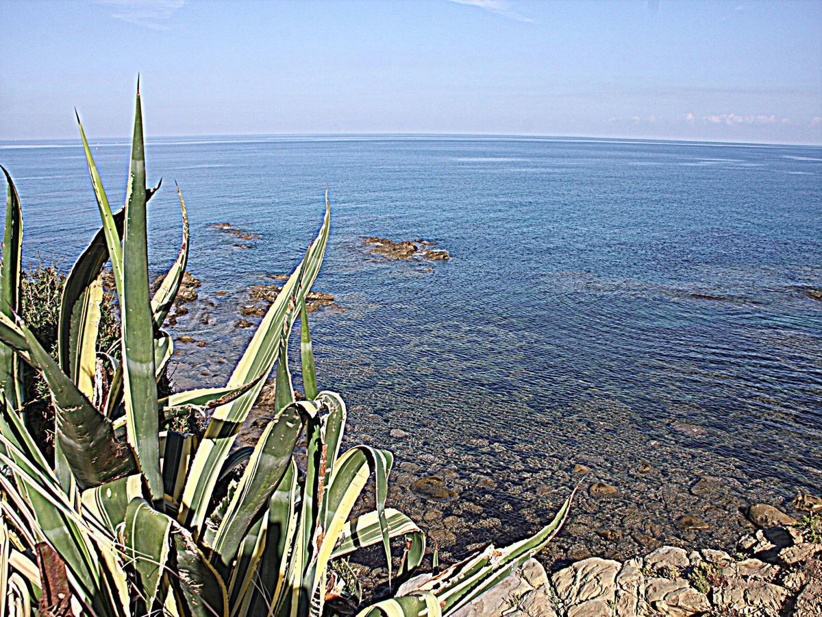 Baia Blu Villa *