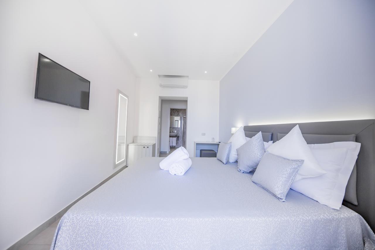 Ossuna Bay Boutique Hotel