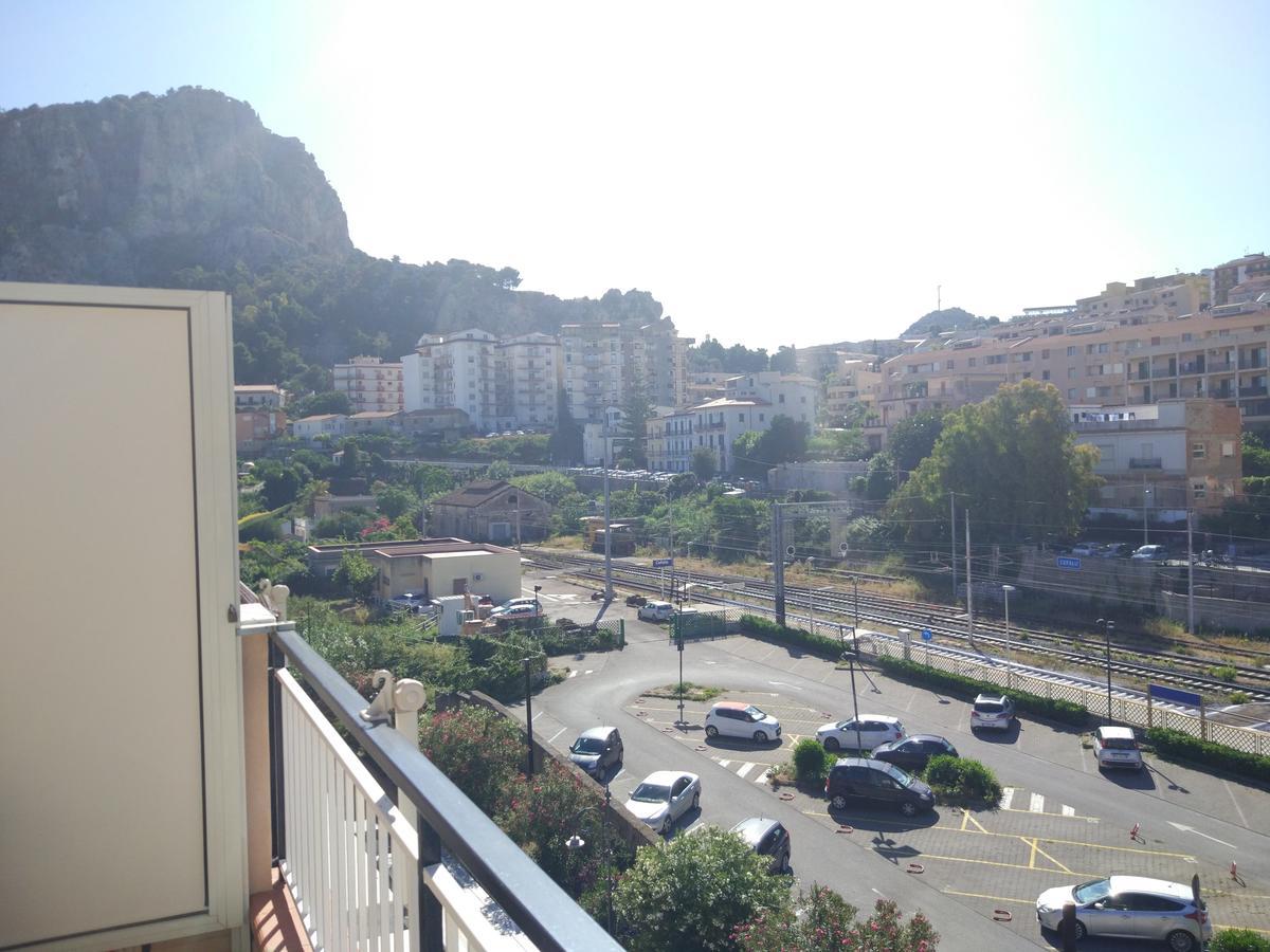 Apartment Attico Al Centro Cefalu