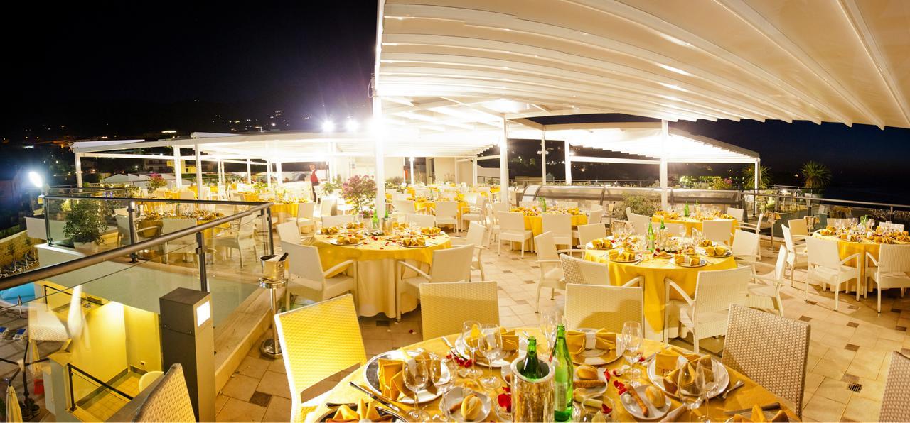 Hotel Sea Palace 5*