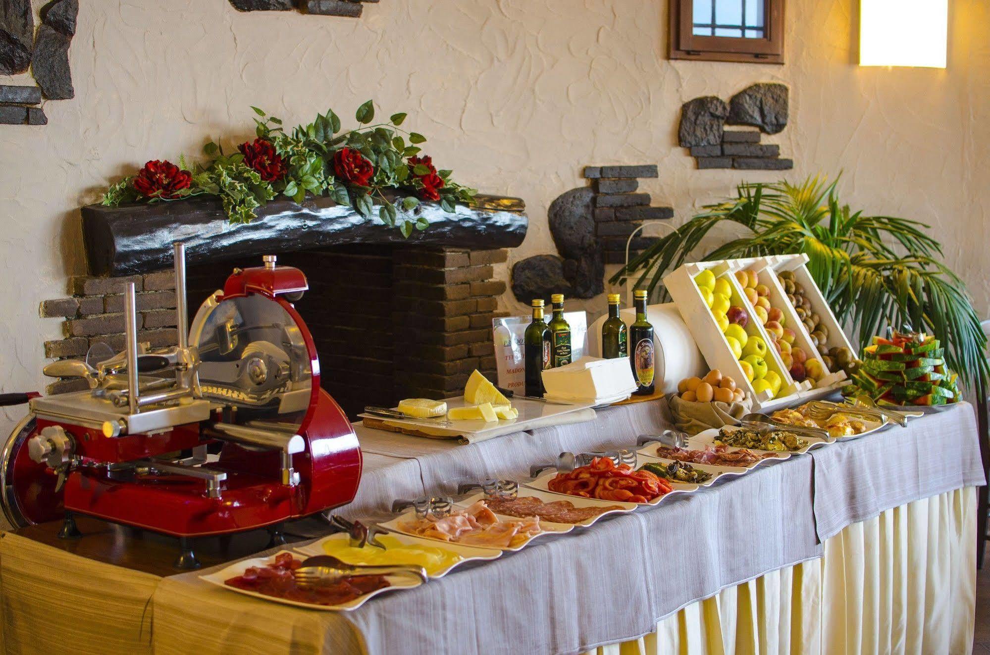 Calanica 4* Cefalu