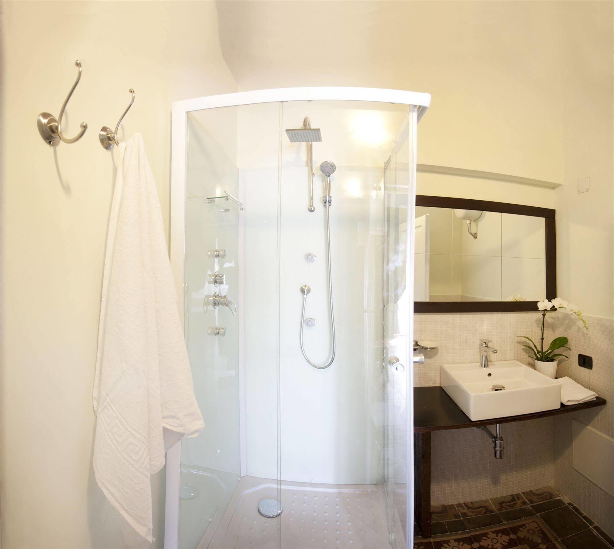 Deco Cefalù