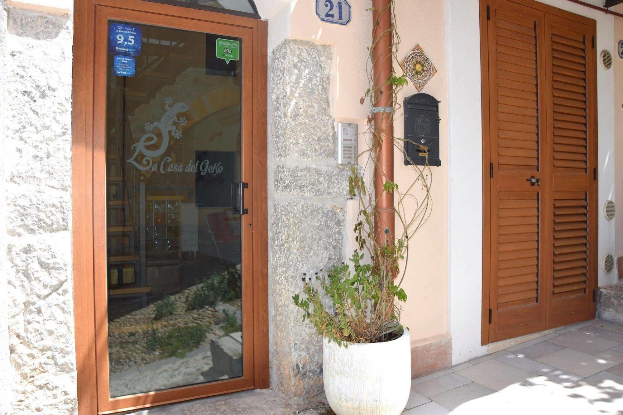 La Casa Del Geko * Cefalu