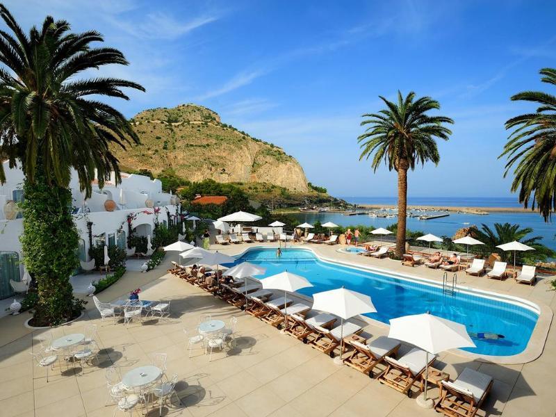 Le Calette Garden & Bay Hotel 4*