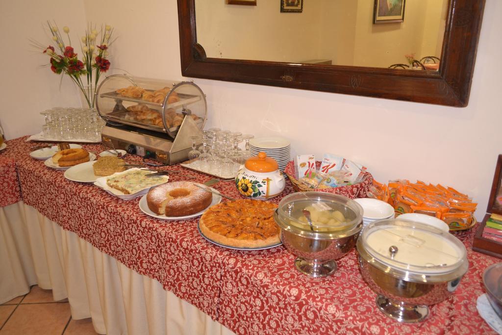 Hotel Mediterraneo Hotel