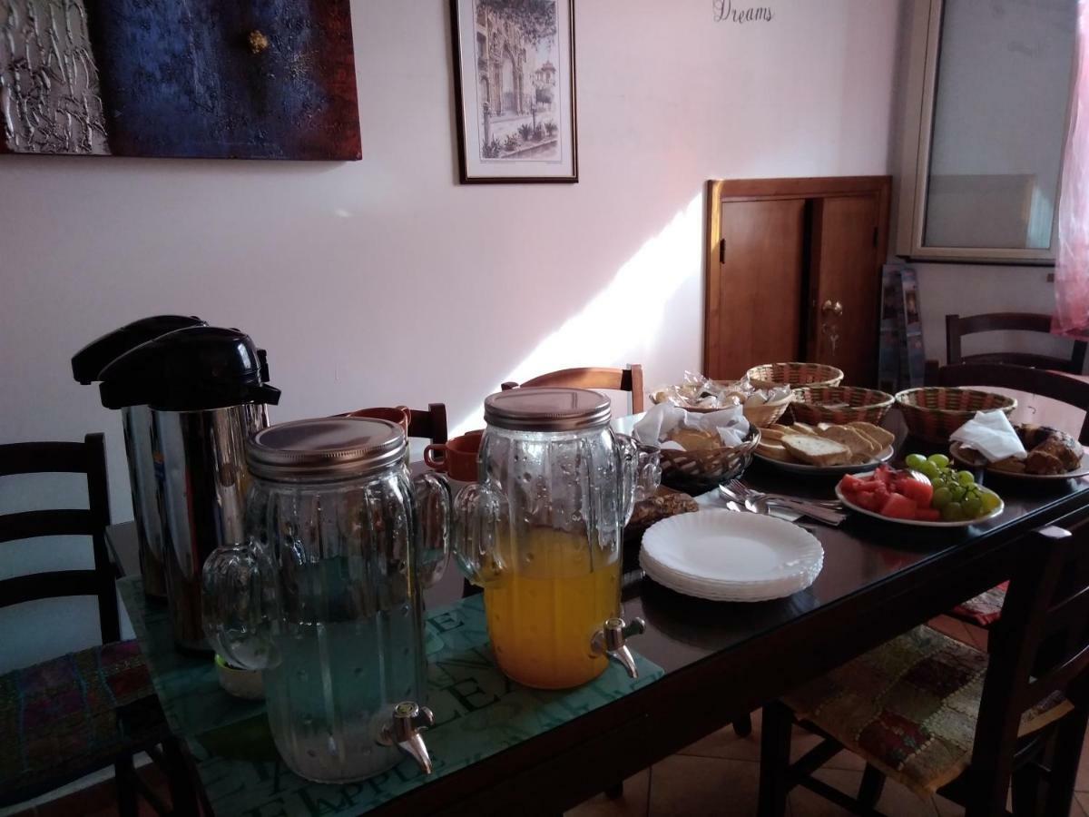 Alba Tra I Pini Acomodação com café da manhã 
