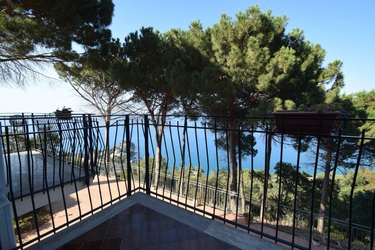 Alba Tra I Pini Bed & Breakfast