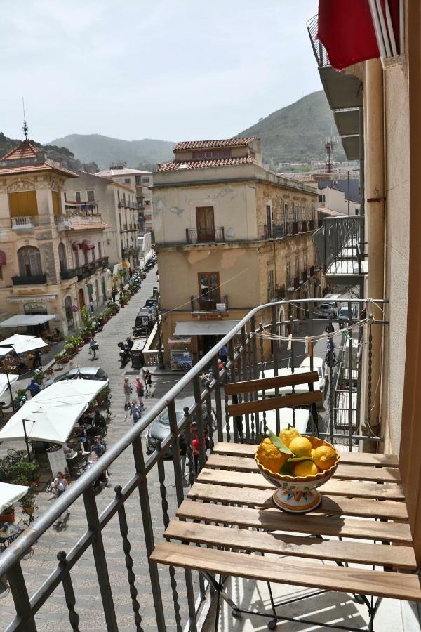 Garibaldi Guest house