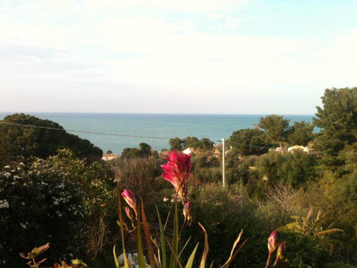 Center Close Sea Veiw Apartment *