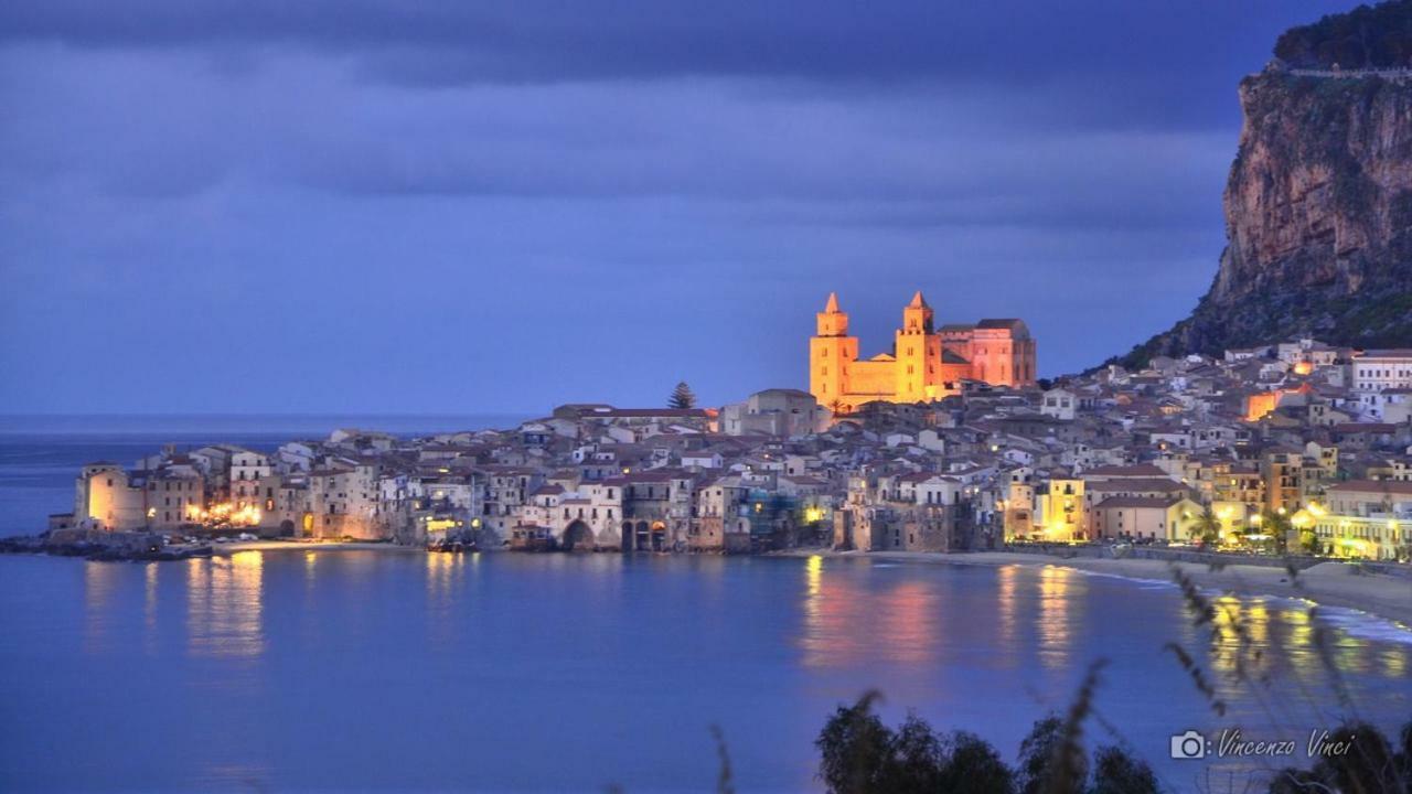 Center Close Sea Veiw Cefalu