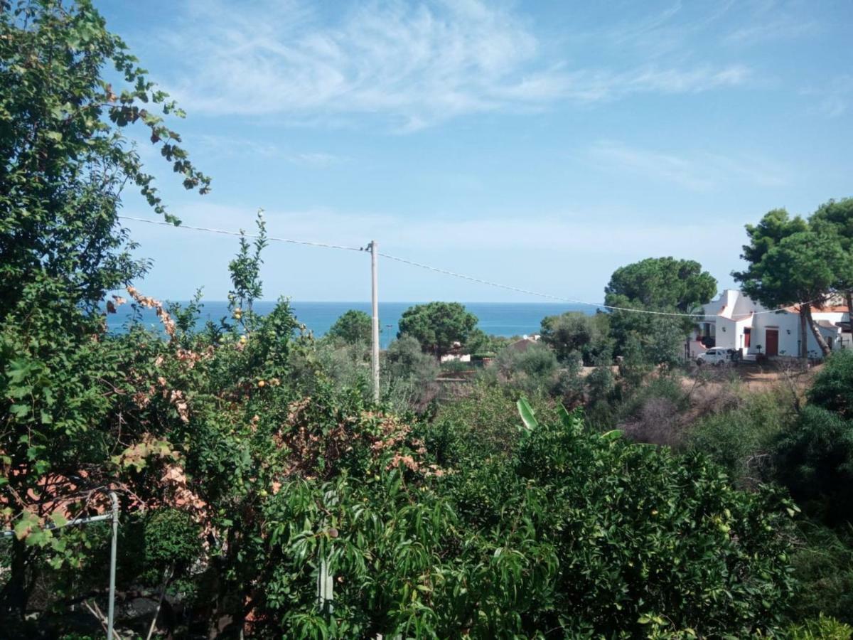 Stanza In Con Giardino Vista Mare Acomodação com café da manhã 