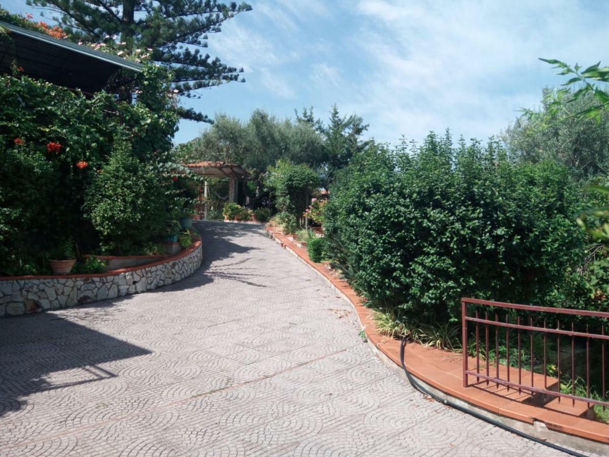 Acomodação com café da manhã  Stanza In Con Giardino Vista Mare Cefalù