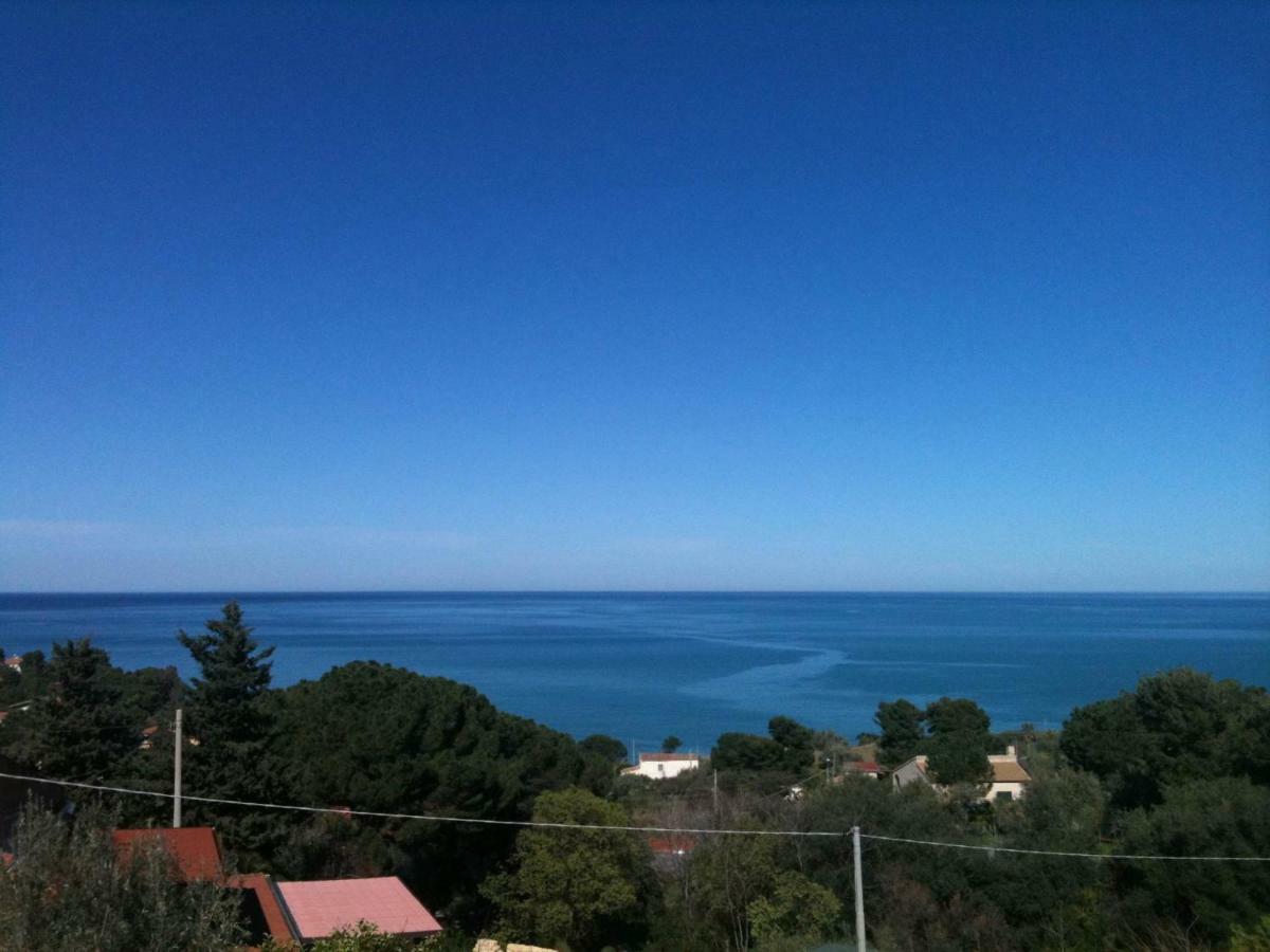 Stanza In Con Giardino Vista Mare Acomodação com café da manhã  Cefalù