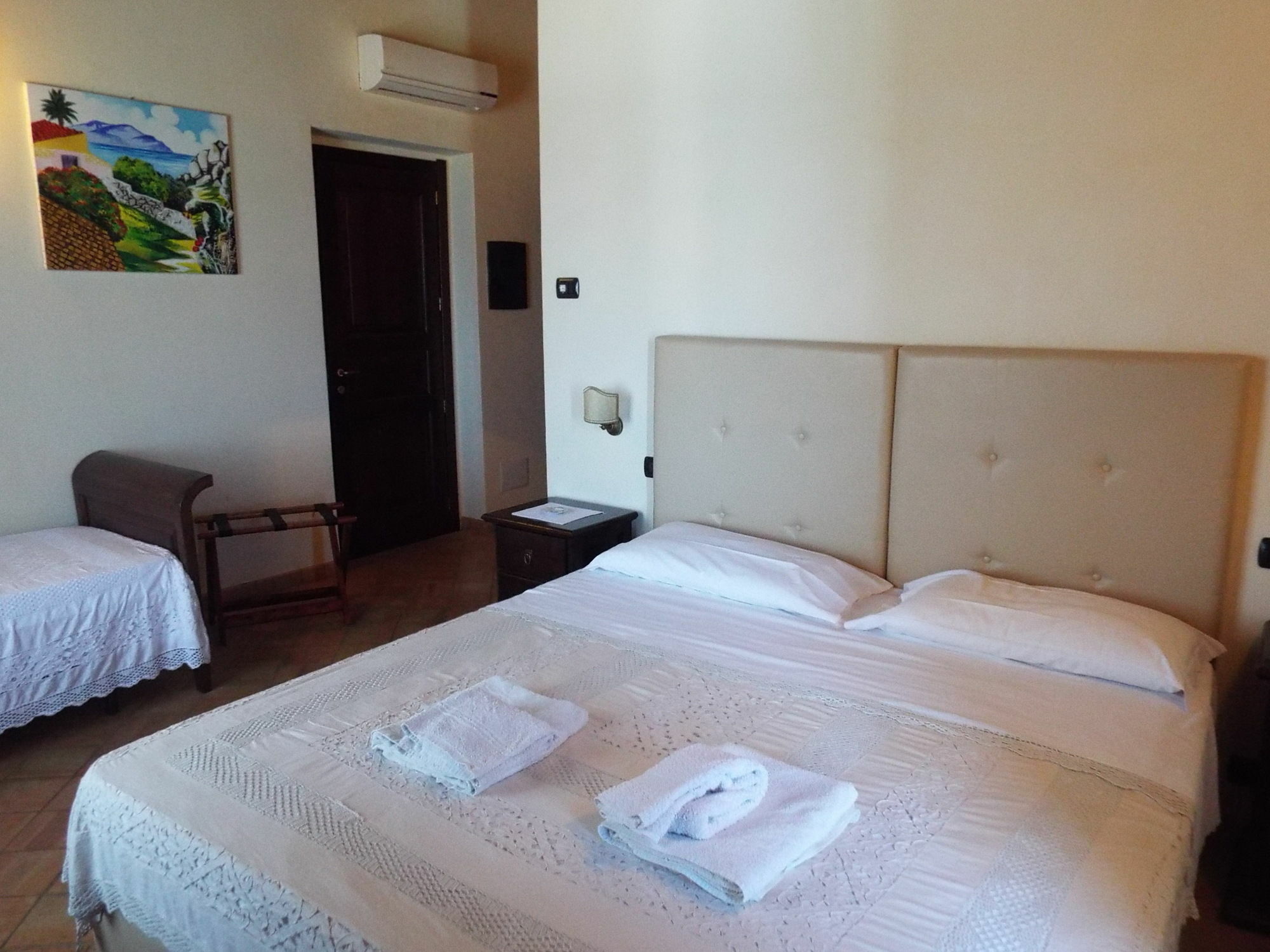 Agriturismo Cefalu Guest House *