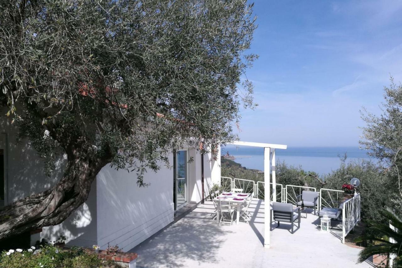 Casa Di Giulia Villa *