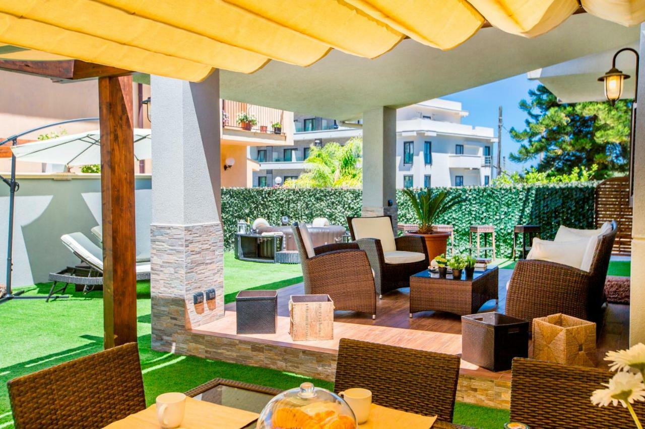 Villa Caleta *