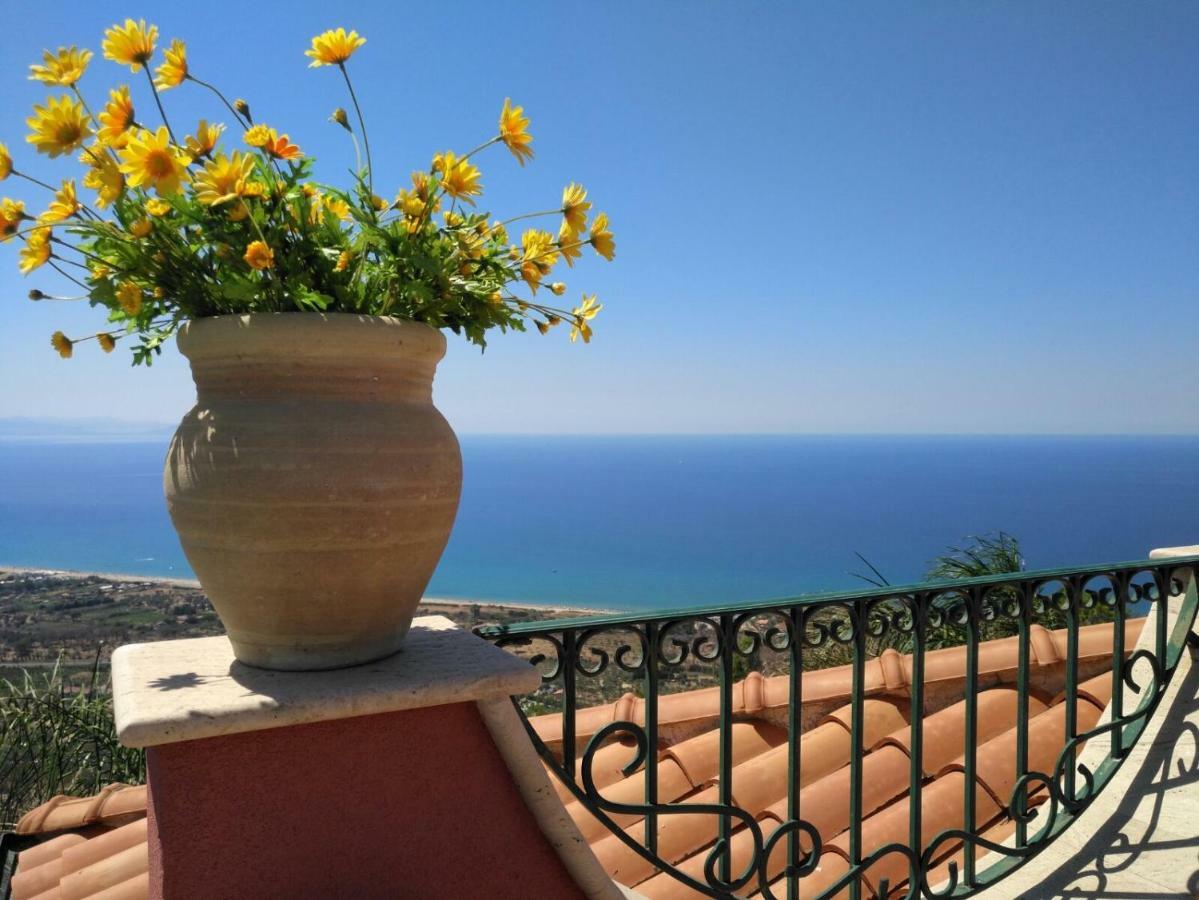 Cefalu' Villa *