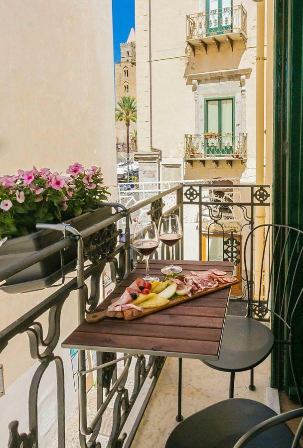 Le Del Corso * Cefalù