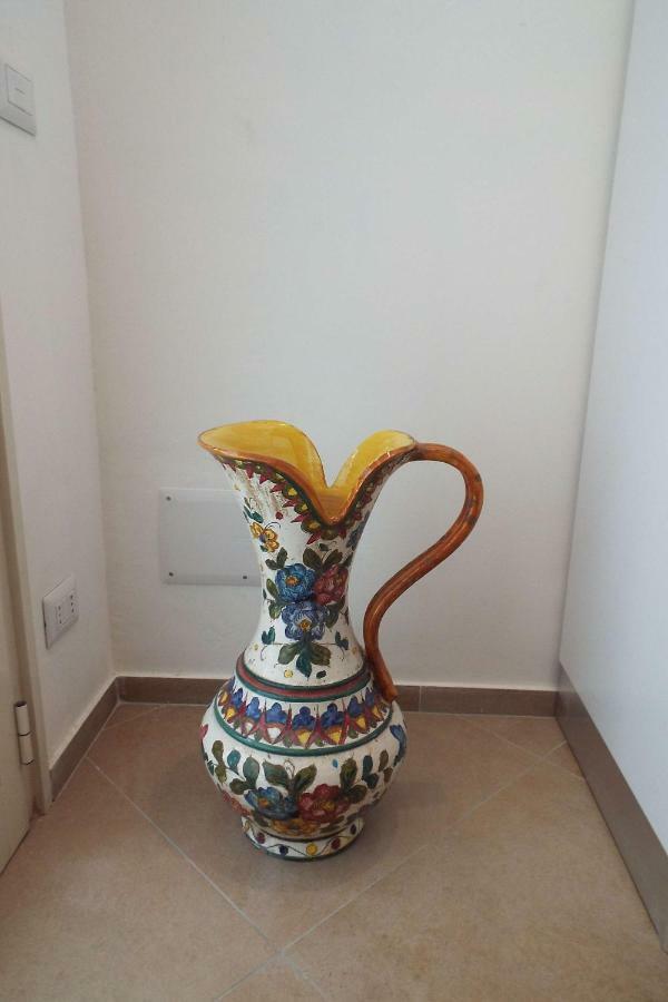 Studio And Apartamento *