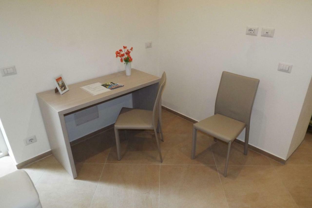 Apartamento Studio And *
