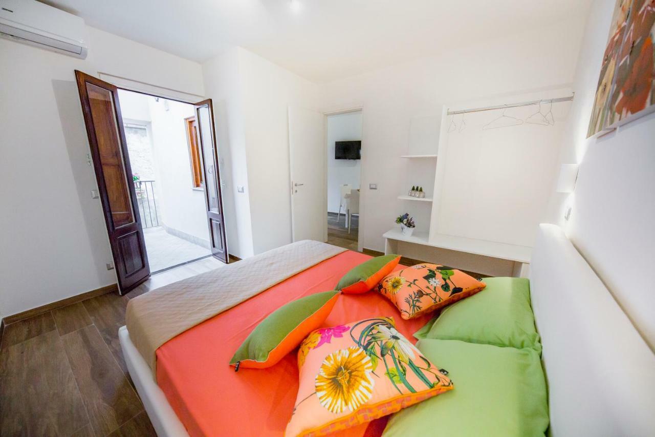 Marechiaro House *