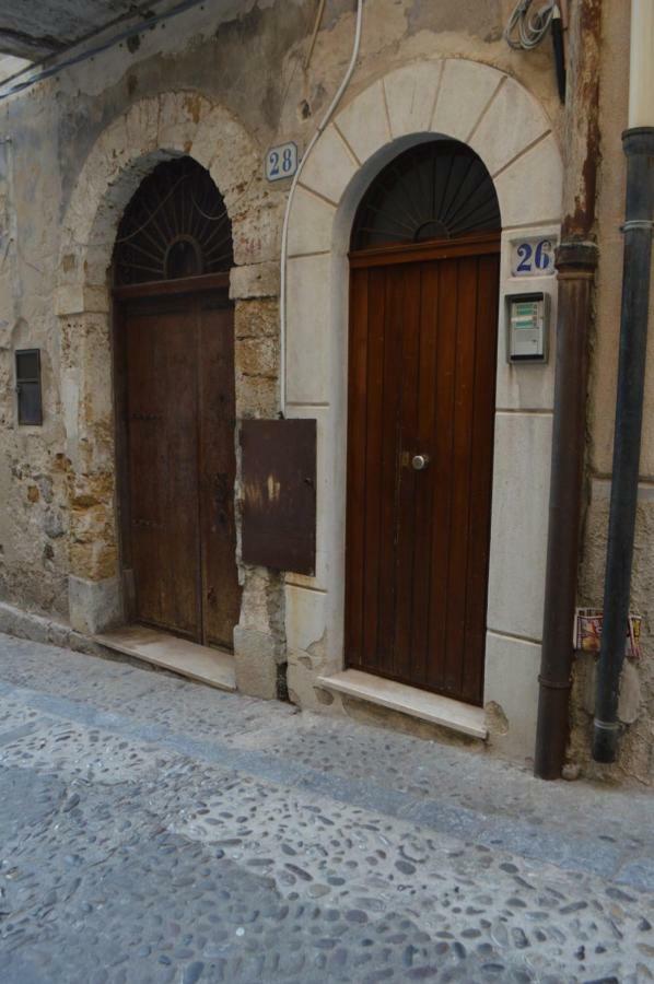 I Colori Al Mare Cefalu