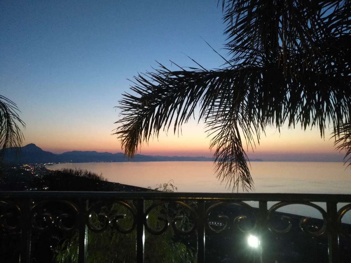 Cefalu' Villa *