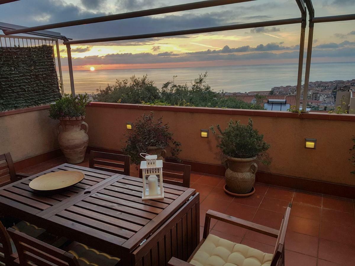 Seascape Terrace Apartment