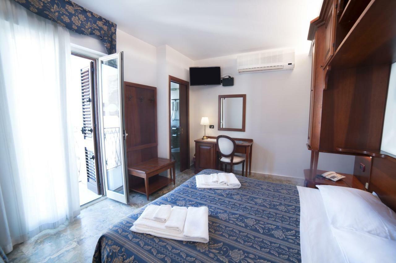 La Giara 3* Cefalu