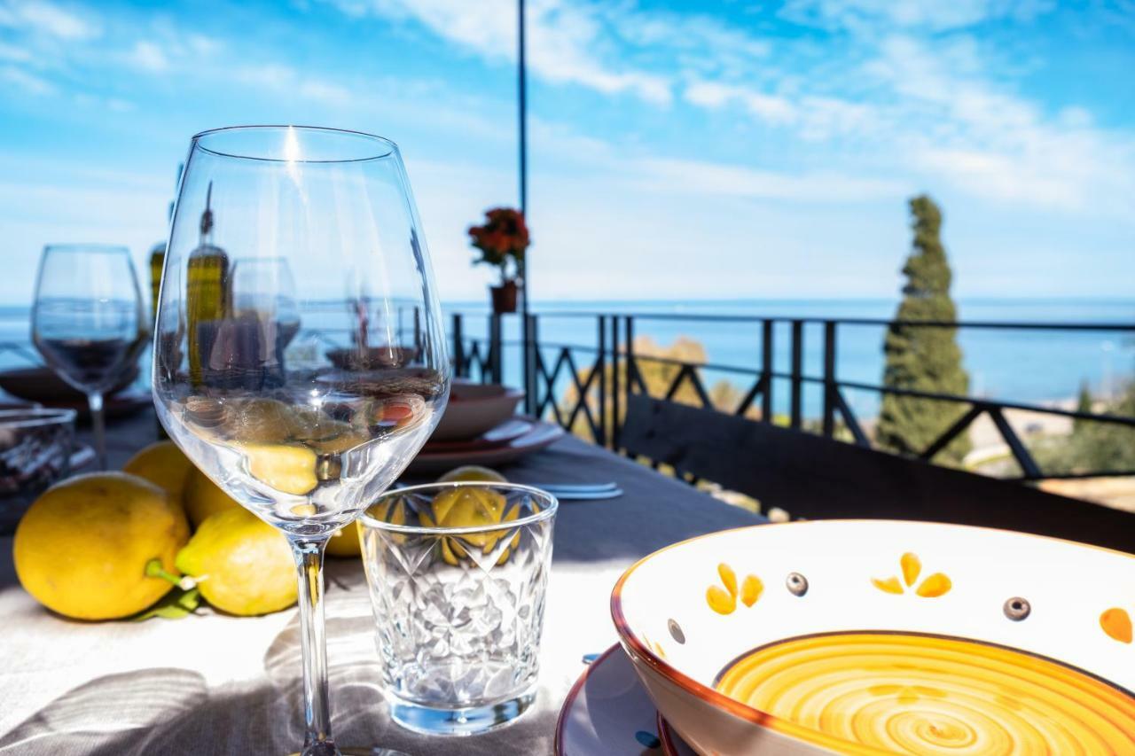 Charming Private Pool Villa Cefalu