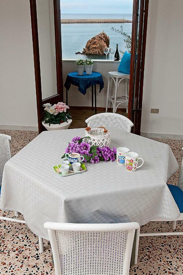 Caldura House *